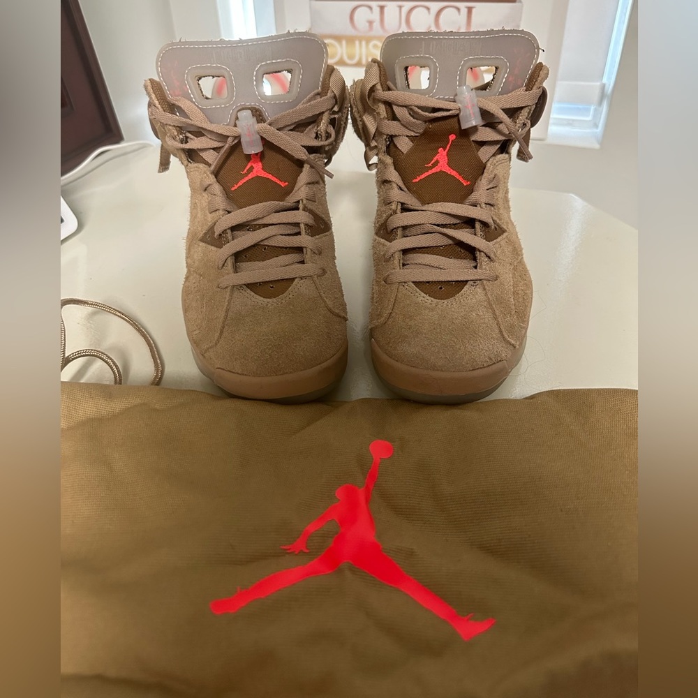 Travis Scott retro 6 Jordan’s